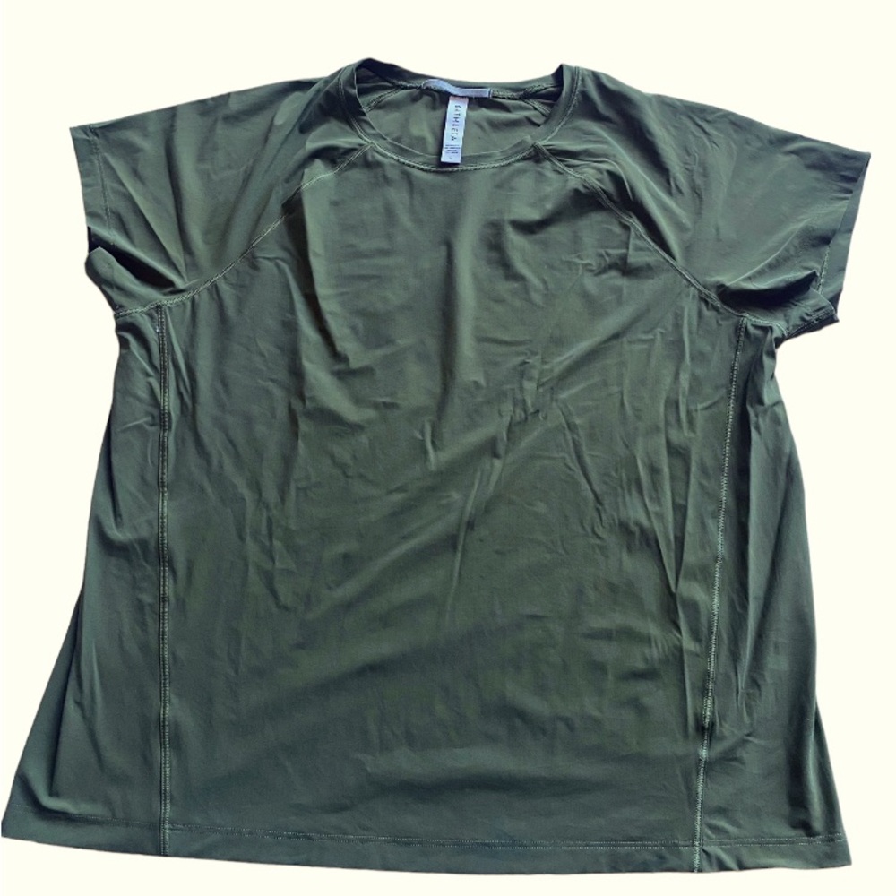 Athleta shirt
